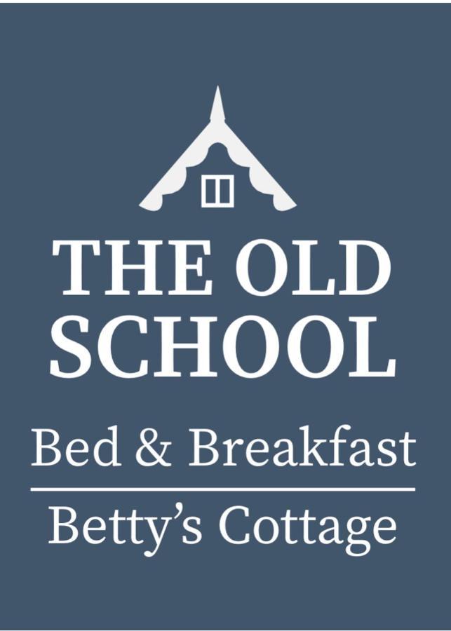 The Old School And Betty'S B&B Уайтхейвен Экстерьер фото